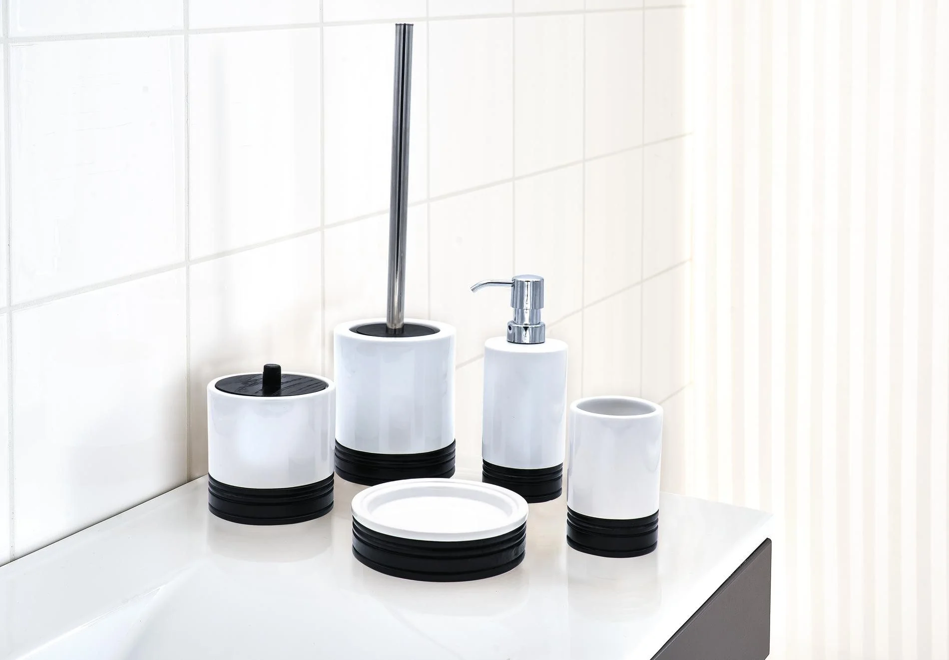 RIDDER Badaccessoire Set WC Bürste Chic Weiß Schwarz